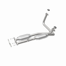 Load image into Gallery viewer, MagnaFlow Conv DF GM Truck/Suv Dual Outlet 96 Magnaflow