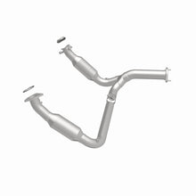 Load image into Gallery viewer, MagnaFlow Conv DF 07-09 Chevy/GMC Silverado/Suburban/Sierra/Tahoe/Yukon Magnaflow