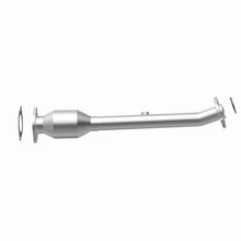 Load image into Gallery viewer, MagnaFlow Converter Direct Fit 05-12 Nissan Pathfinder 4.0L / 05-15 NIssan Xterra 4.0L Magnaflow