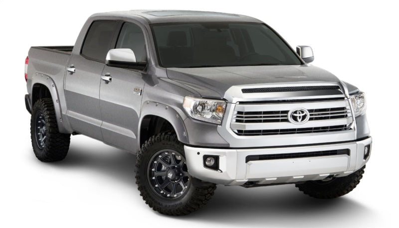 Bushwacker 16-18 Toyota Tundra Fleetside Pocket Style Flares 4pc 66.7/78.7/97.6in Bed - Silver Sky Bushwacker