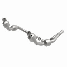 Load image into Gallery viewer, MagnaFlow Conv DF 07-09 Jeep Wrangler/Wrangler Unltd 3.8L (49 State) Magnaflow