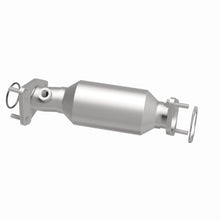 Load image into Gallery viewer, Magnaflow Conv DF 13-15 Frontier 4 Close Coupled Magnaflow