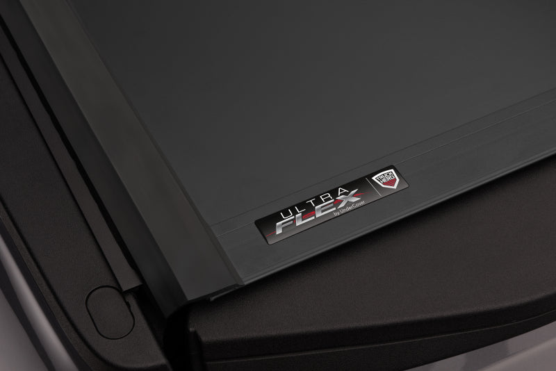 UnderCover 17-20 Honda Ridgeline 5ft Ultra Flex Bed Cover Undercover