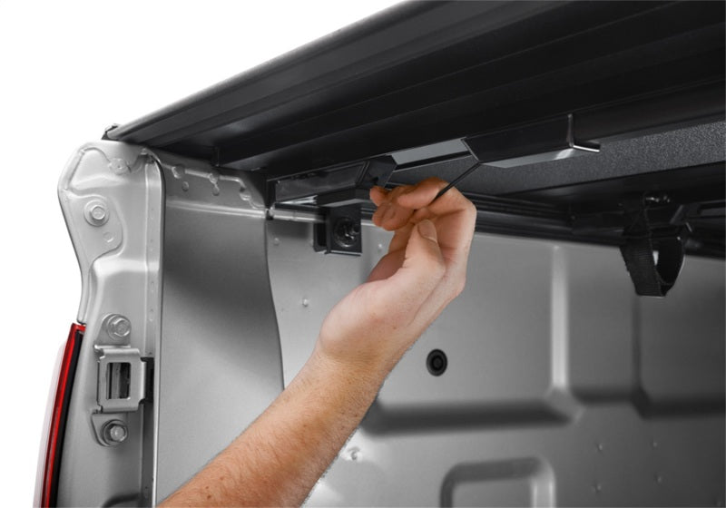 BAK 2022 Nissan Frontier 5ft Bed BAKFlip MX4 Matte Finish BAK