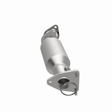 Load image into Gallery viewer, Magnaflow Conv DF 13-15 Frontier 4 Close Coupled Magnaflow