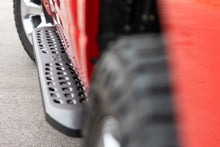 Load image into Gallery viewer, RPT2 Running Boards | Crew Cab | Black | Ram 1500 (19-23)/1500 TRX (21-23) Rough Country