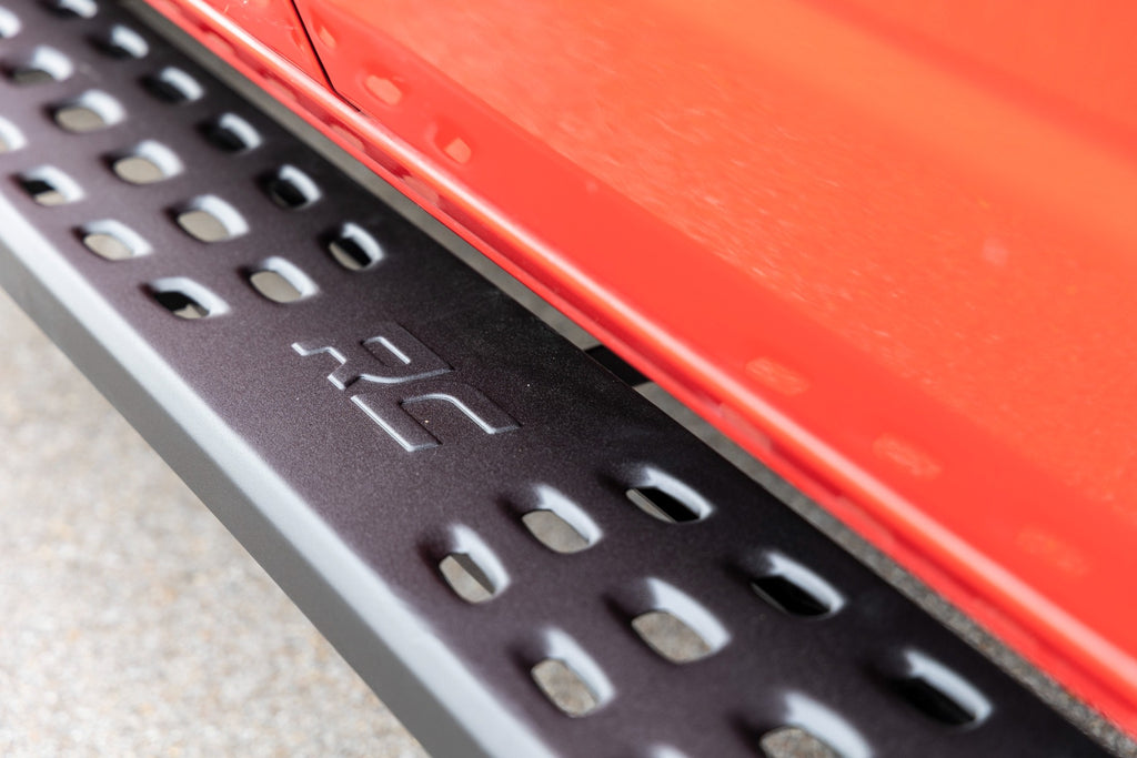 RPT2 Running Boards | Crew Cab | Black | Ram 1500 2WD/4WD Rough Country