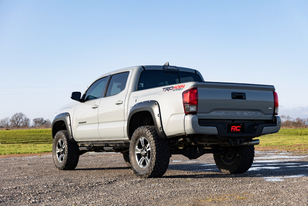 Pocket Fender Flares | 1J9 Celestial Silver Metallic | Toyota Tacoma (16-23) Rough Country