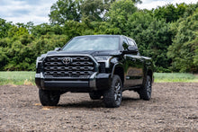Load image into Gallery viewer, 3.5 Inch Lift Kit | Rear Air Ride | Toyota Tundra 4WD (2022-2023) Rough Country