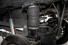 Load image into Gallery viewer, Air Spring Kit w/compressor | Ram 2500/3500 4WD (2014-2022) Rough Country