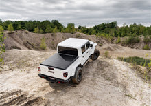 Load image into Gallery viewer, Truxedo 2020 Jeep Gladiator 5ft Lo Pro Bed Cover Truxedo