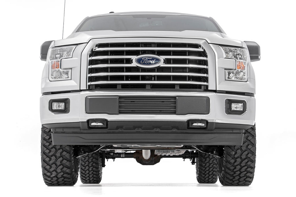 3 Inch Lift Kit | M1 Struts | Ford F-150 4WD (2014-2020) Rough Country
