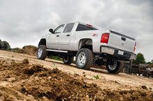 Load image into Gallery viewer, 7.5 Inch Lift Kit | NTD | M1 | Chevy/GMC 2500HD/3500HD (11-19) Rough Country