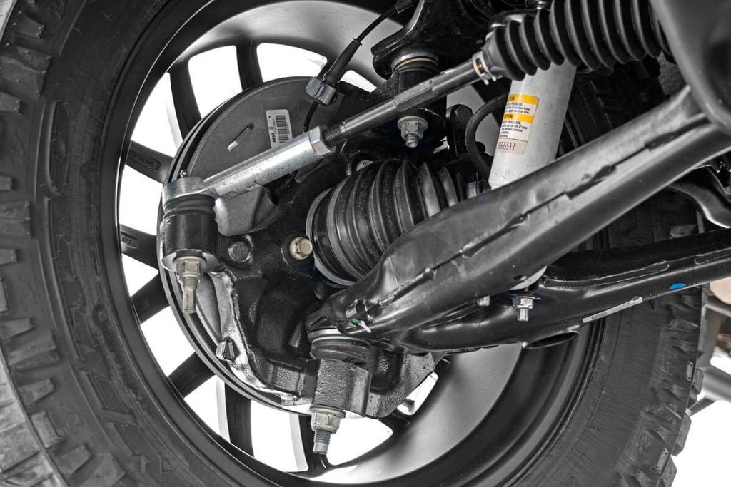 3.5 Inch Lift Kit | Cast Steel LCA | Vertex/V2 | Chevy/GMC 1500 (07-13) Rough Country