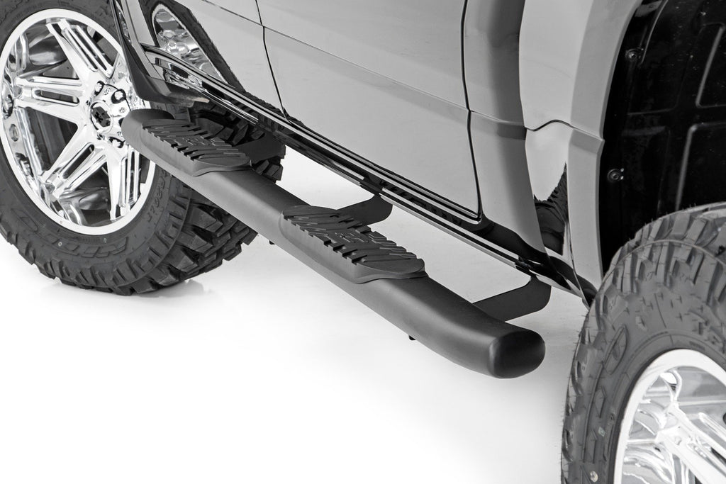 Oval Nerf Step | Crew Cab | Black | Ram 1500 (19-23)/1500 TRX (21-23) Rough Country