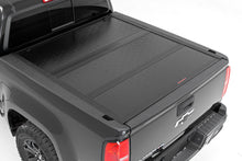 Load image into Gallery viewer, Hard Low Profile Bed Cover | 6' Bed | Chevy/GMC Canyon/Colorado (15-22) Rough Country