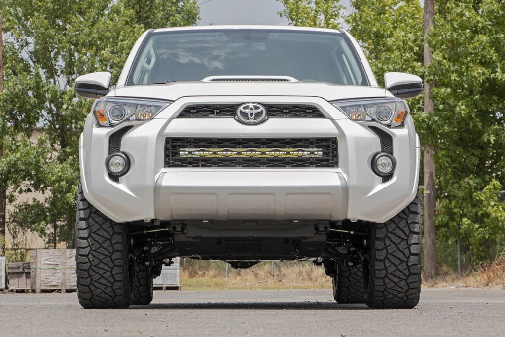 LED Light | Bumper Mount | 30" Spectrum Dual Row | Toyota 4Runner (14-20) Rough Country