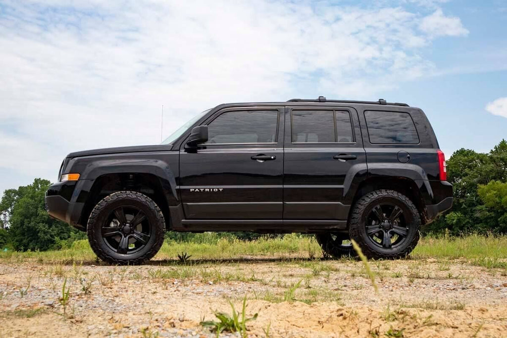 2 Inch Lift Kit | N3 Front Struts | Jeep Compass (07-16)/Patriot (10-17) Rough Country