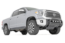 Load image into Gallery viewer, Oval Nerf Step | Crew Cab | Black | Toyota Tundra 2WD/4WD (07-21) Rough Country