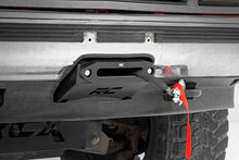 Load image into Gallery viewer, Hidden Winch Mounting Plate | Chevy C1500/K1500 Truck/SUV (88-99) Rough Country