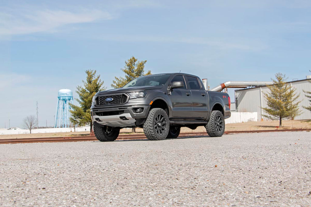 3.5 Inch Lift Kit | Forged Alum UCA | Cast Steel Knucles | Ford Ranger (19-23) Rough Country
