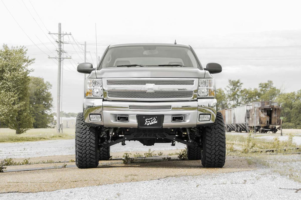 7.5 Inch Lift Kit | M1 Struts/M1 | Chevy/GMC 1500 (07-13) Rough Country