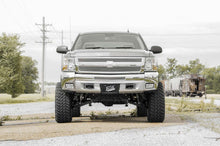 Load image into Gallery viewer, 7.5 Inch Lift Kit | M1 Struts/M1 | Chevy/GMC 1500 (07-13) Rough Country