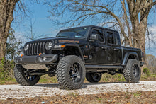 Load image into Gallery viewer, 3.5 Inch Lift Kit | No Shocks | Jeep Gladiator JT Mojave 4WD (20-23) Rough Country