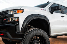 Load image into Gallery viewer, Defender Pocket Fender Flares | Chevy Silverado 1500 2WD/4WD (19-23) Rough Country