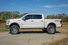 Load image into Gallery viewer, Oval Nerf Step | Crew Cab | Black | Ford F-150/F-150 Lightning/Raptor (15-23) Rough Country
