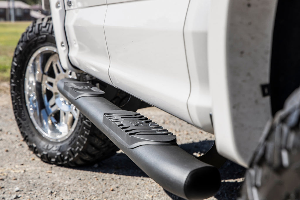 Oval Nerf Step | Crew Cab | Black | Ford F-150/F-150 Lightning/Raptor (15-23) Rough Country