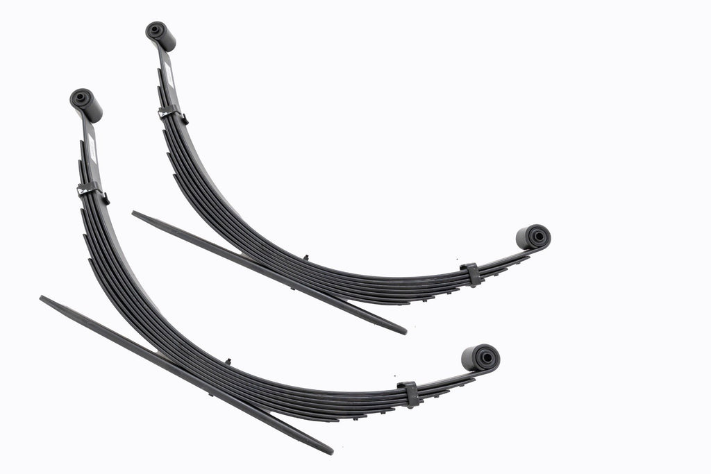 Rear Leaf Springs | 8" Lift | Pair | Ford F-250/F-350 Super Duty (99-07) Rough Country