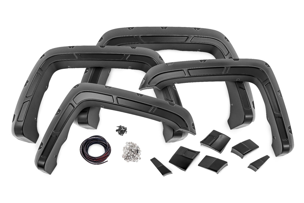 Pocket Fender Flares  | Silver | GMC Sierra 1500 (14-18)/Sierra 2500 HD (15-19) Rough Country