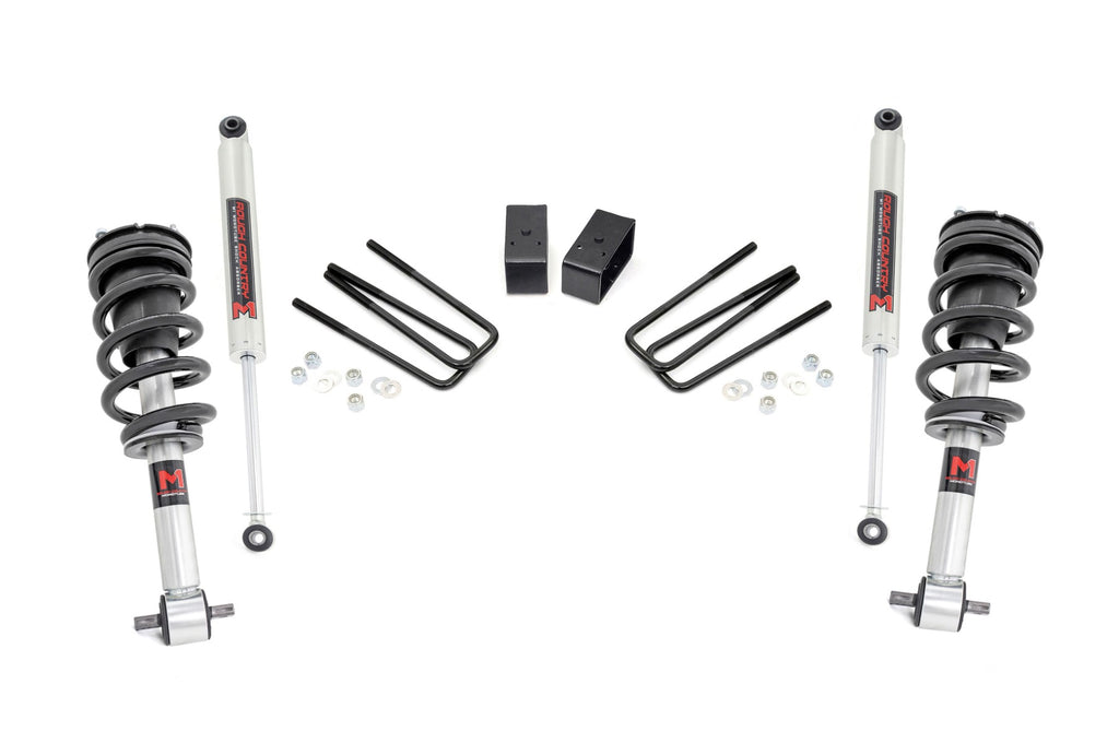 3.5 Inch Lift Kit | M1 Struts | Chevy/GMC 1500 (07-13) Rough Country