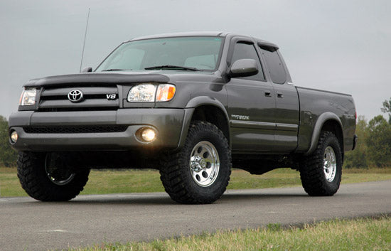 2.5 Inch Leveling Kit | Toyota Tundra 2WD/4WD (2000-2006) Rough Country