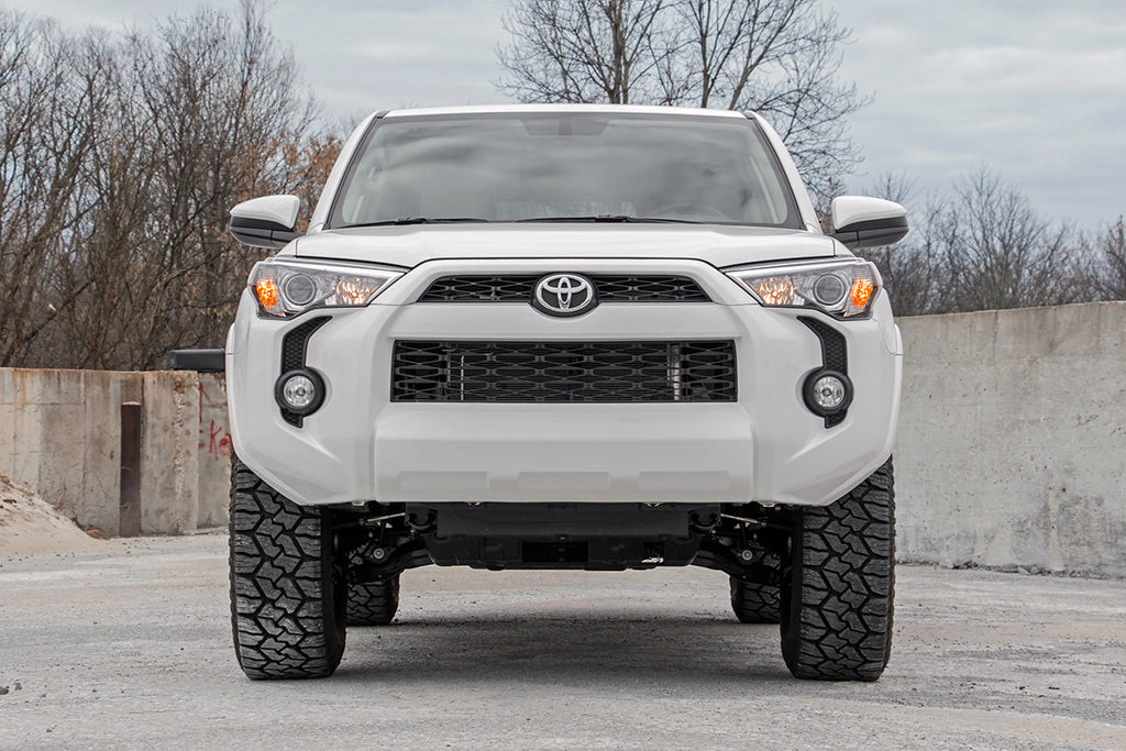 2 Inch Lift Kit | RR Coils | M1 Struts | Toyota 4Runner 4WD (10-23) Rough Country