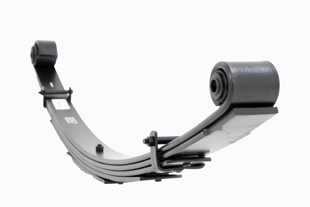 Front Leaf Springs | 4" Lift | Pair | Ford Excursion/F-250 Super Duty/F-350 Super Duty 4WD Rough Country